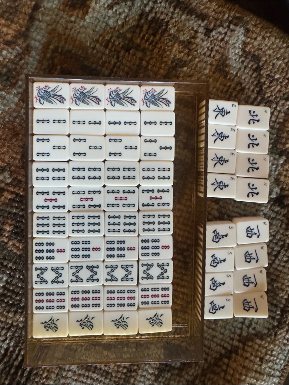 Vintage Bamboo Mahjong Tile Set - Compact Home Games - Picture 7 of 8